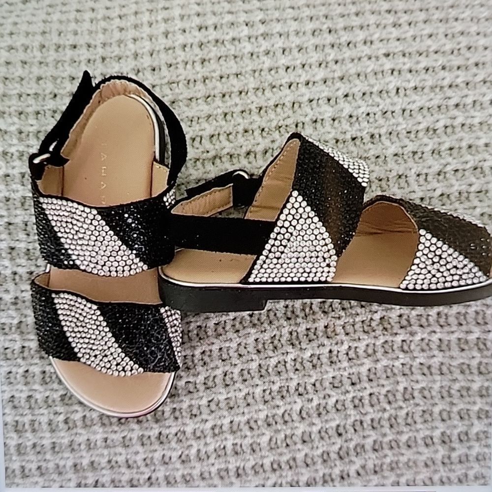 TAHARI ADJUSTABLE BUCKLE ANKLE TWO STRAP SLIP-ON OPEN TOE GIRL TODDELER SANDAL